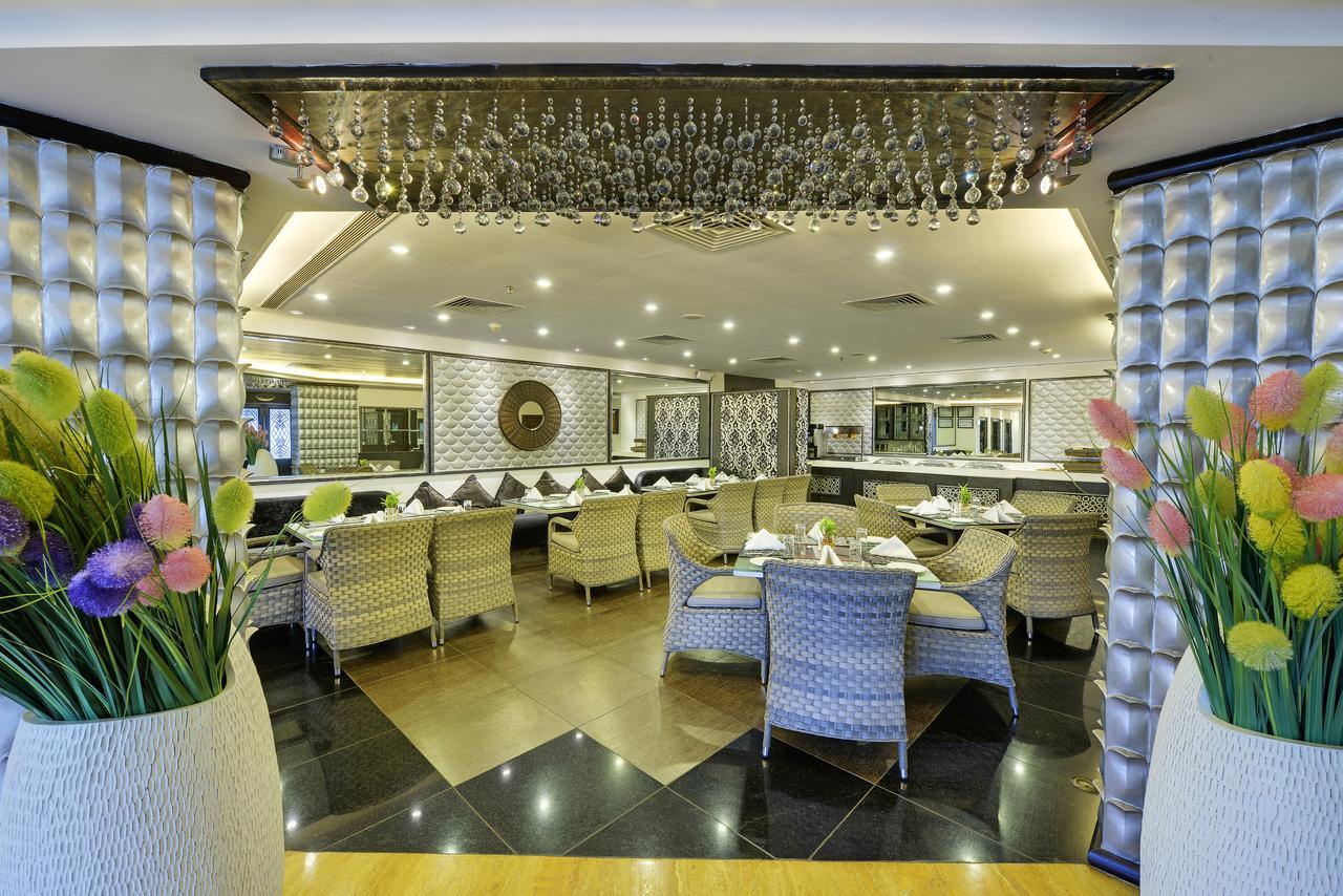 Mayfair Convention Bhubaneswar Exterior photo