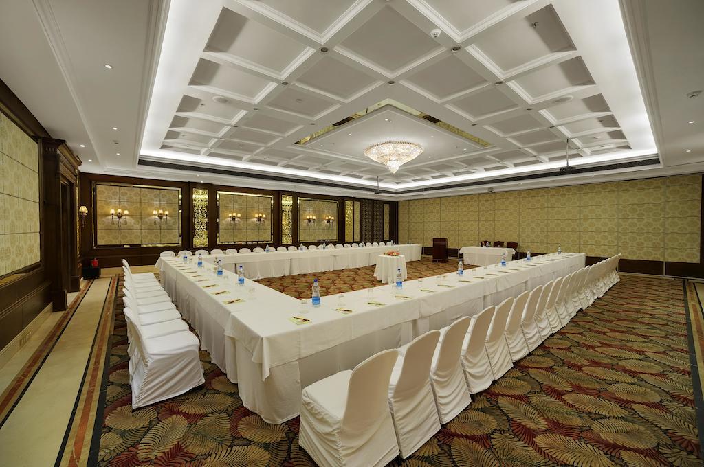 Mayfair Convention Bhubaneswar Exterior photo