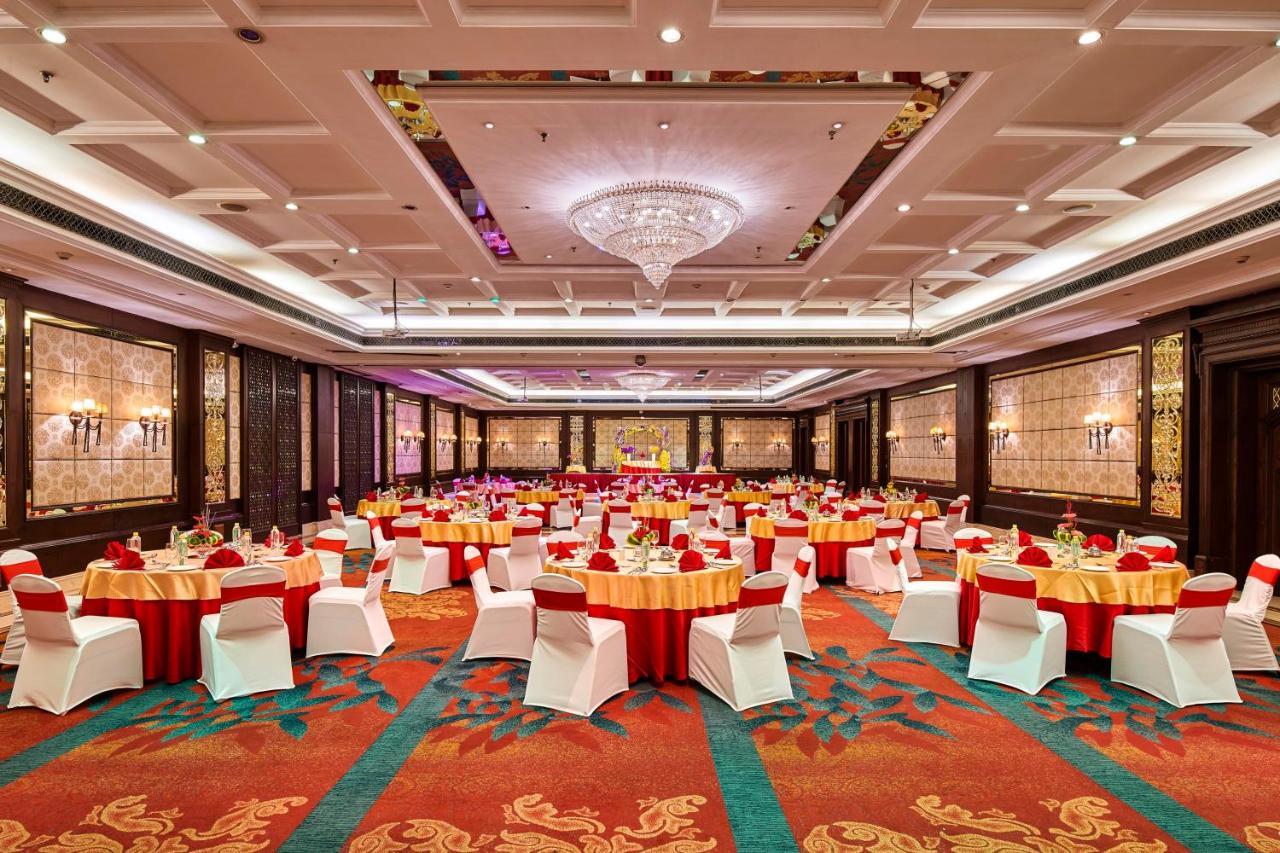 Mayfair Convention Bhubaneswar Exterior photo